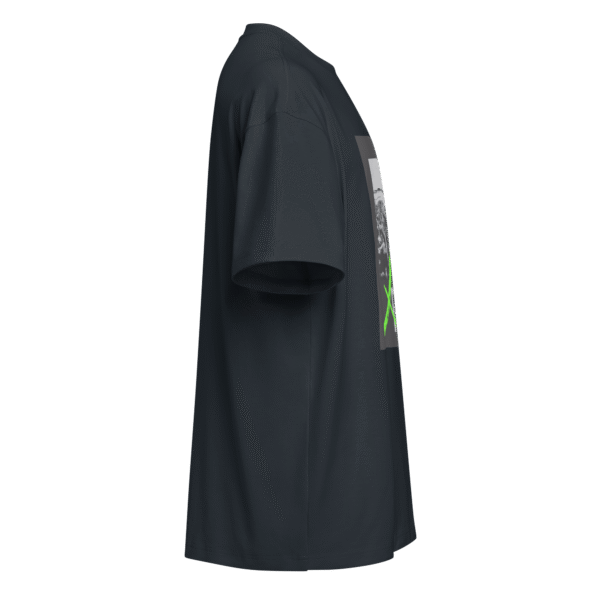Right-side view of a navy blue men’s box-fit t-shirt with a structured silhouette and classic crew neckline. Set against a neutral background, the shirt’s bold color and clean lines reflect the confident, minimalist style of the Designer Travis Scott series—fusing music culture with urban fashion.